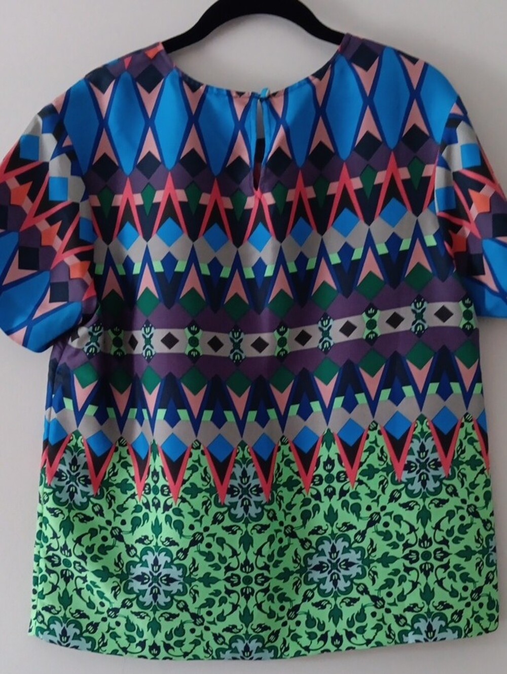 J.Crew Short Sleeve Top - Picture 2 of 3